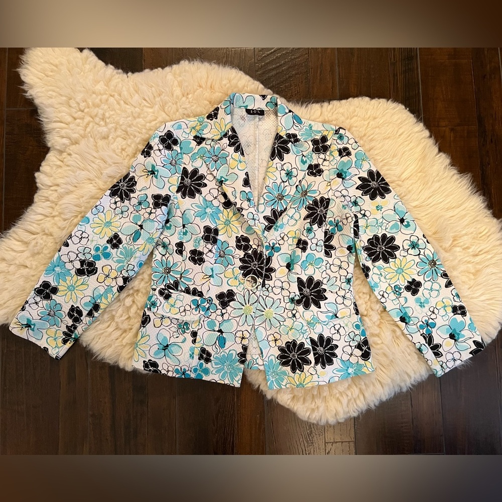 R•Q•T Blazer